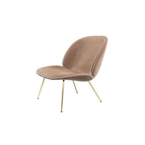 구비 Gubi Beetle Lounge Chair Velvet Frame Brass